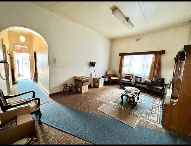 3 BEDROOM HOUSE FOR SALE IN TOWNSEND ESTATE
